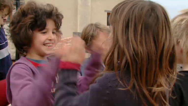 film sur l'école du colibri